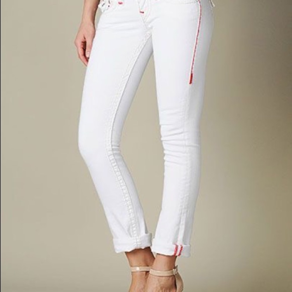 ‼️SOLD‼️Straight Leg Women white True ReligionJean - Picture 2 of 3